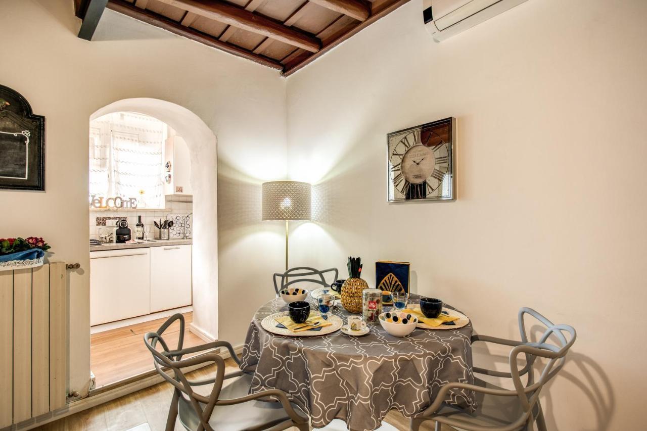 4C Colosseo Holidays Apartman Róma Kültér fotó